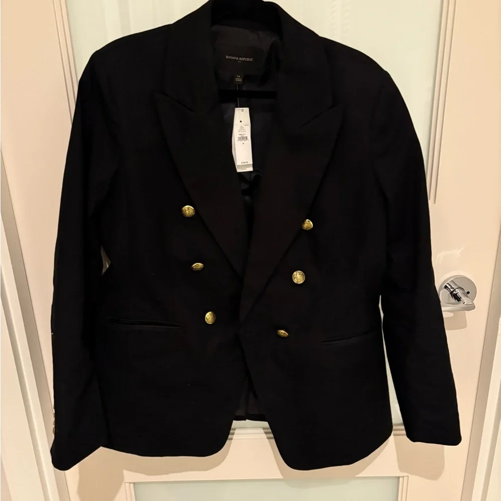 NWT Banana Republic Captains’ Black Blazer with Gold Buttons - Picture 3 of 4